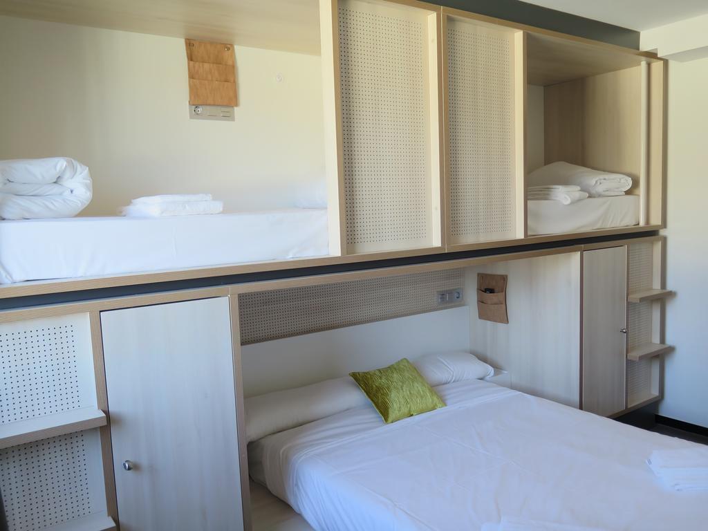 Hostal Koisi *